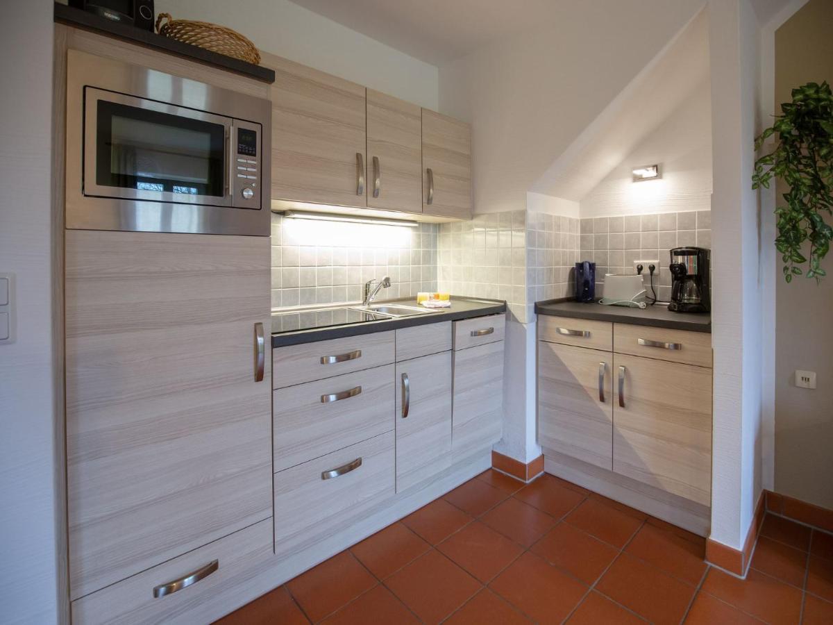 Feriendorf Rugana - Komfort Appartement Mit 1 Schlafzimmer Und Terrasse B52 Dranske Dış mekan fotoğraf